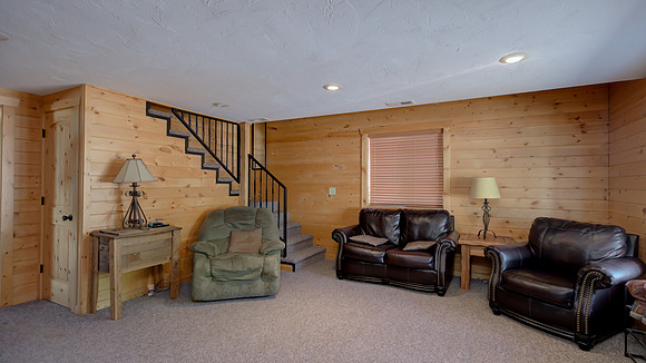 RIGBY_GROUND0103