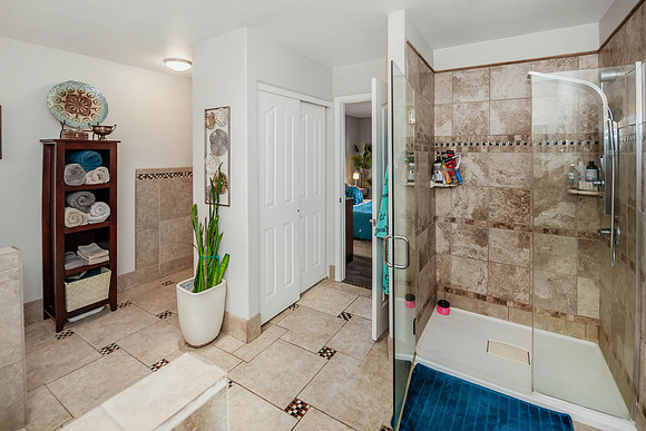 1 (69) master bath
