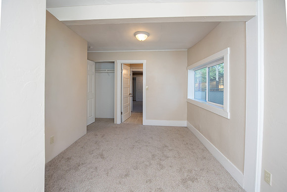 1 (26) second picture of first bedroom