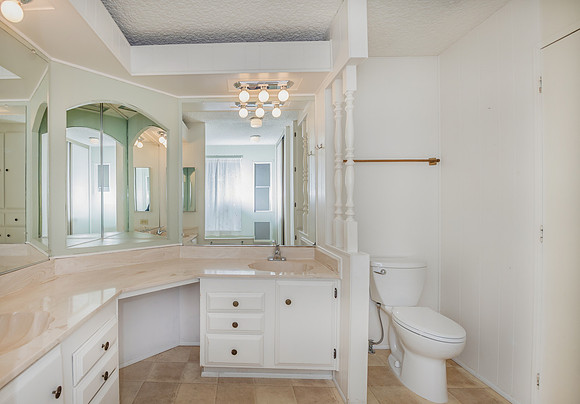 a (29)master bath