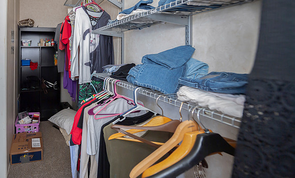 1 (17)master closet