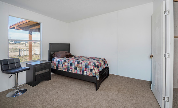 1 (24)3rd guest bed