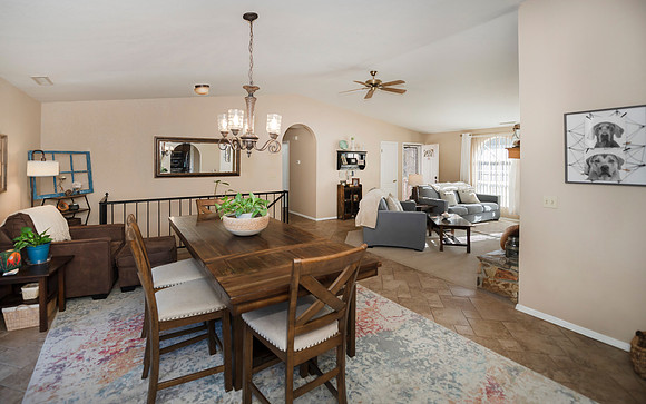 4 DINING ROOM