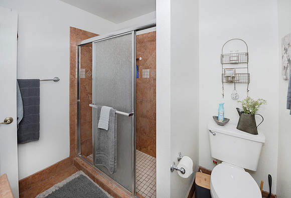 12 MASTER BATH