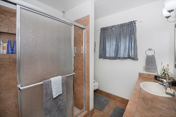 13 MASTER BATH