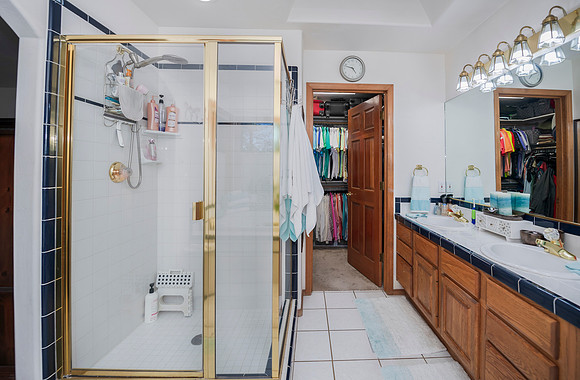 untitled34-master bath