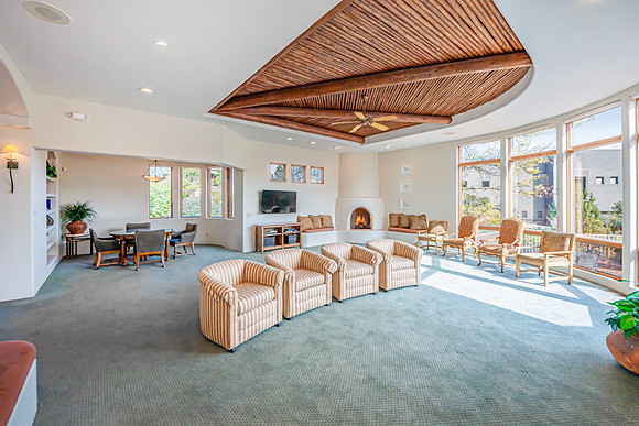 Clubhouse5.jpg