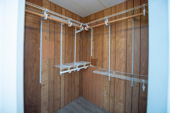 DSC_7893master closet