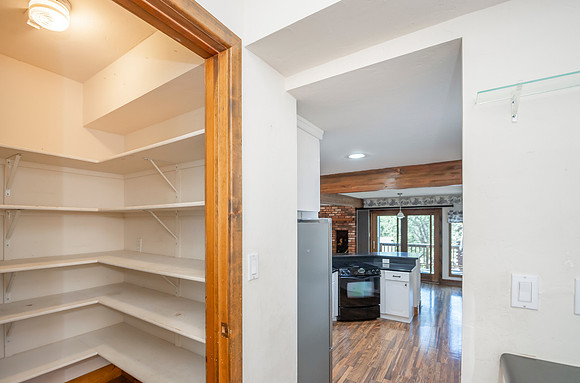 pantry, mud room off kitchen also has door to back deck (19 of 63)