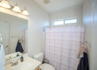 DSC_8154 guest bathroom