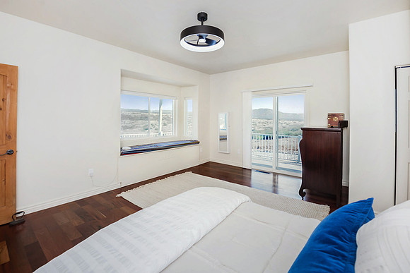 master bed1