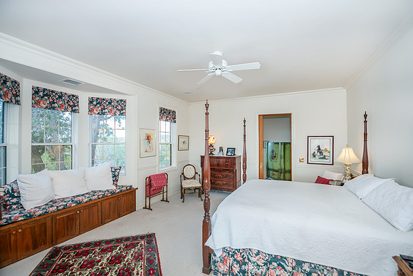 master bed2
