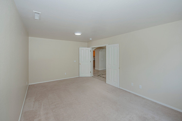 front room no closet1