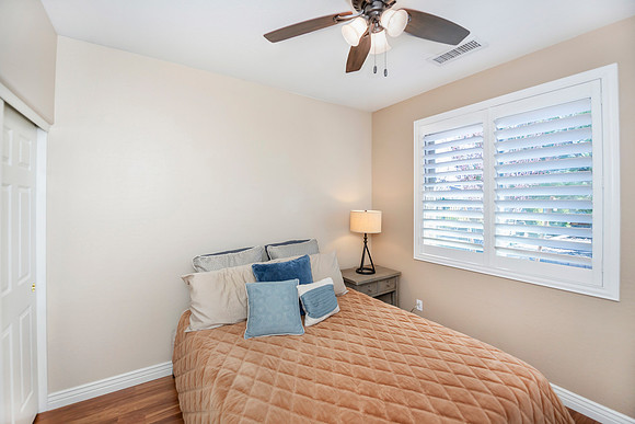 (1) bedroom