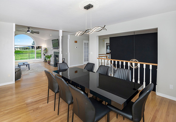 dining room off living room
