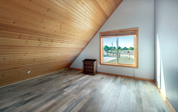 top floor bedroom