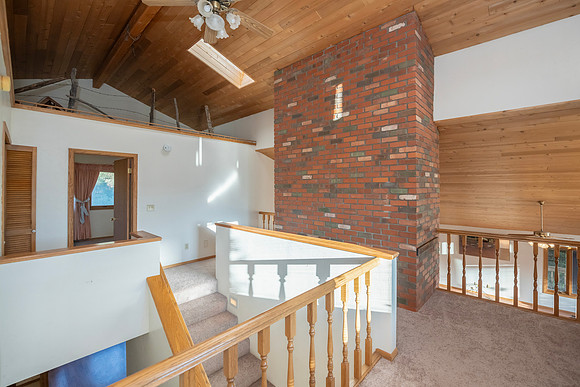 loft area upstairs
