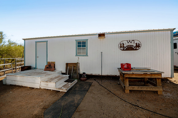 shop - didnt want inside shots