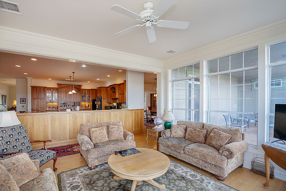 den off kitchen3