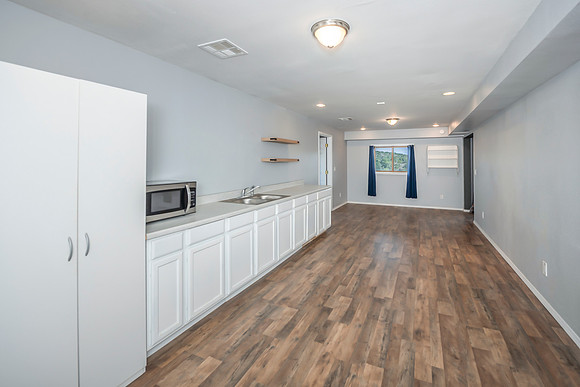 basement kitchen1