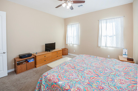 master bed1